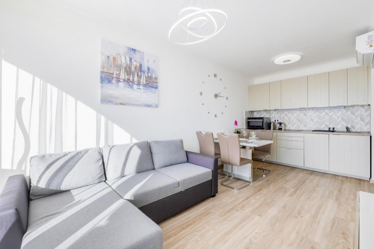 Myflat Top Panorama Apartment - Cirkalo 709 Siófok Zewnętrze zdjęcie
